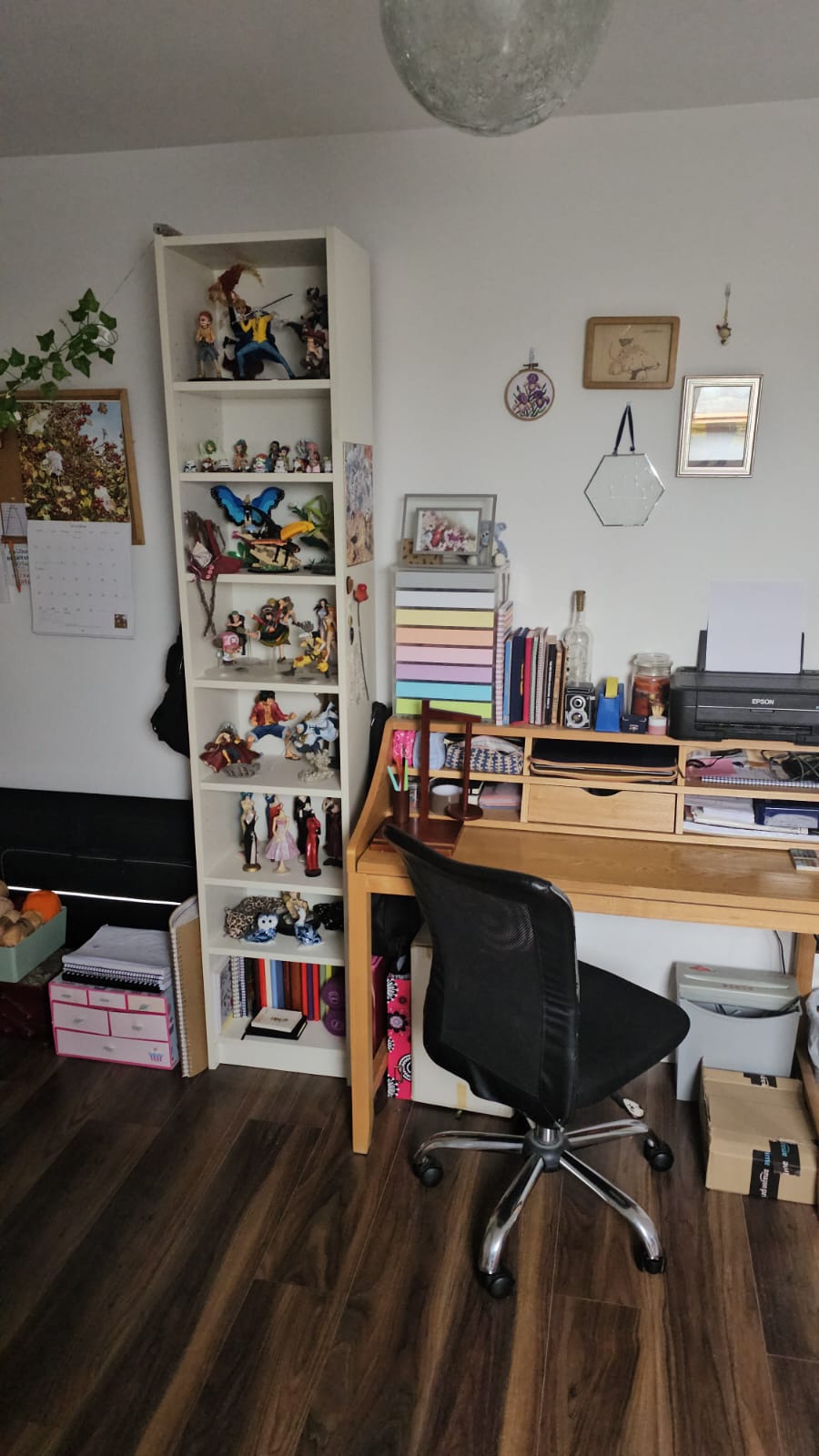 NEWLY RENOVATED LARGE STUDIO IN IMMACULATE CONDITION